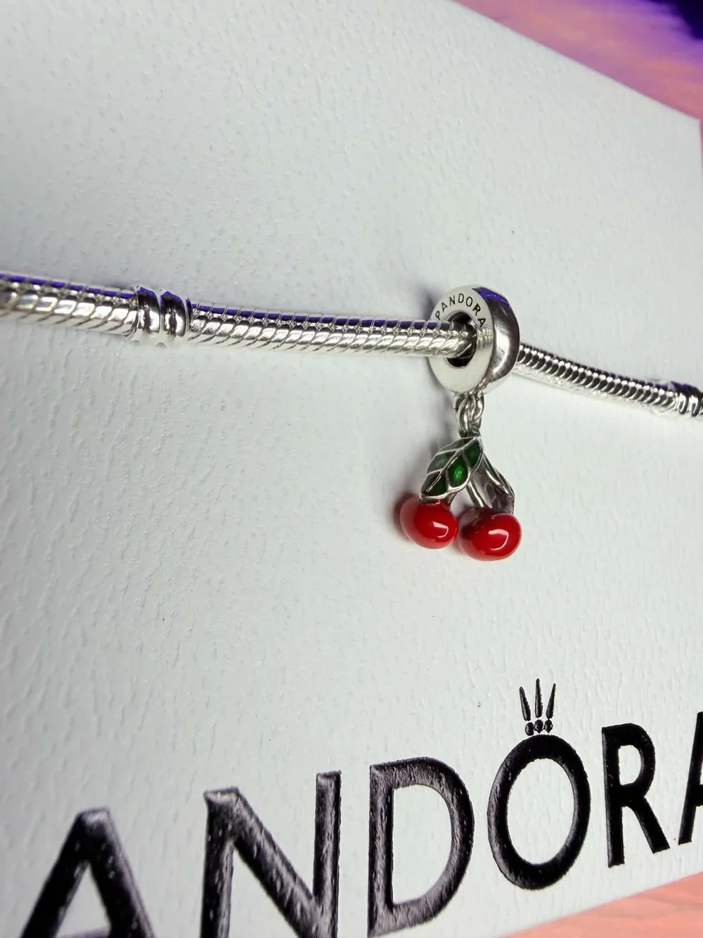 Pandora cute cherry